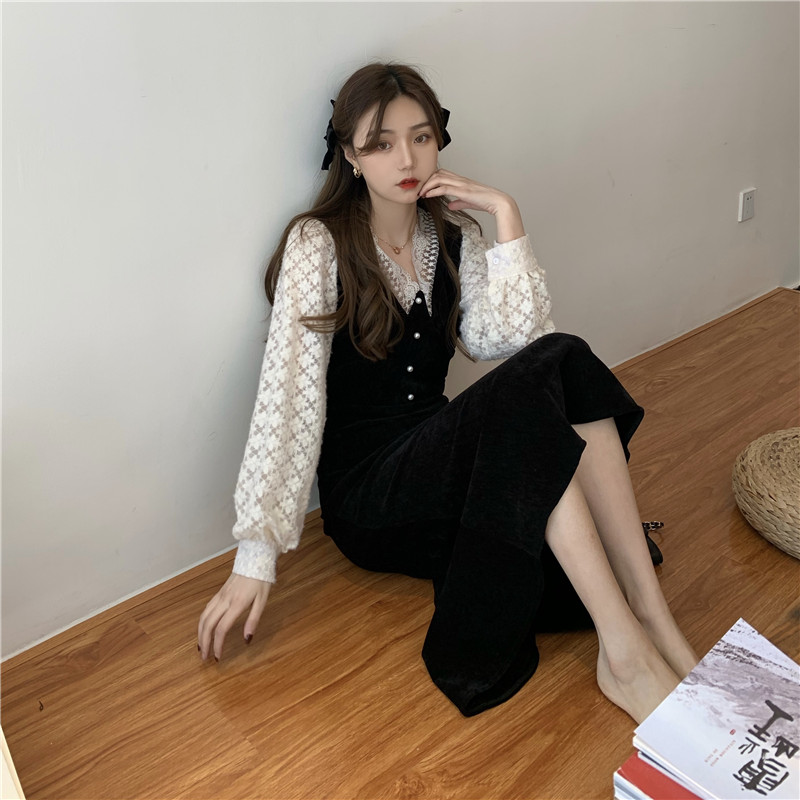 Real shot Real Price vintage palace velvet stitching lace long dress