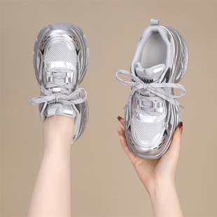 厚底老爹鞋女款2025爆款专柜正品增高秀气显脚小单靴欧货百搭休闲