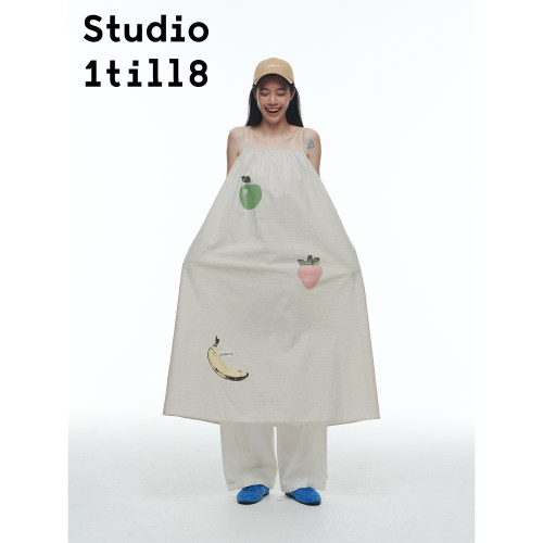 Studio1till8水果印花吊带裙