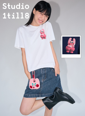 Studio1till8 “Toothache Zoo”系列牙痛兔子印花藏青色/白色T恤