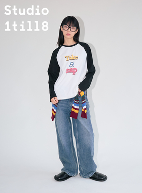 Studio1till8 “Take a nap”印花上衣黑白撞色插肩袖长袖T恤女