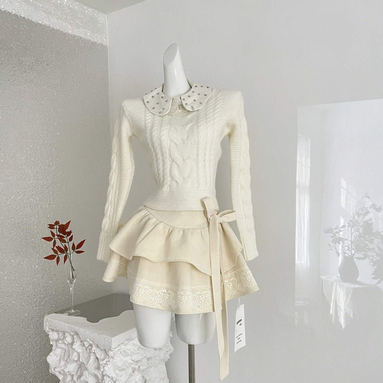 白鸽旧诗 羊毛麻花针织衫奶油蓬蓬短裙