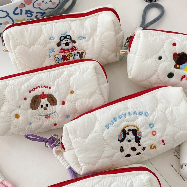 49211 新款大容量学生笔袋便携小狗刺绣化妆包卡通休闲文具收纳袋
