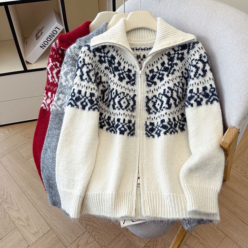 韩系米色提花高领毛衣外套女秋冬加厚宽松翻领双拉链针织衫