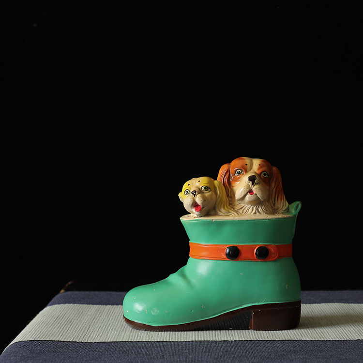 日月堂 解放老泥塑储蓄罐 鞋子小狗古玩古董收藏老物件手工老泥人