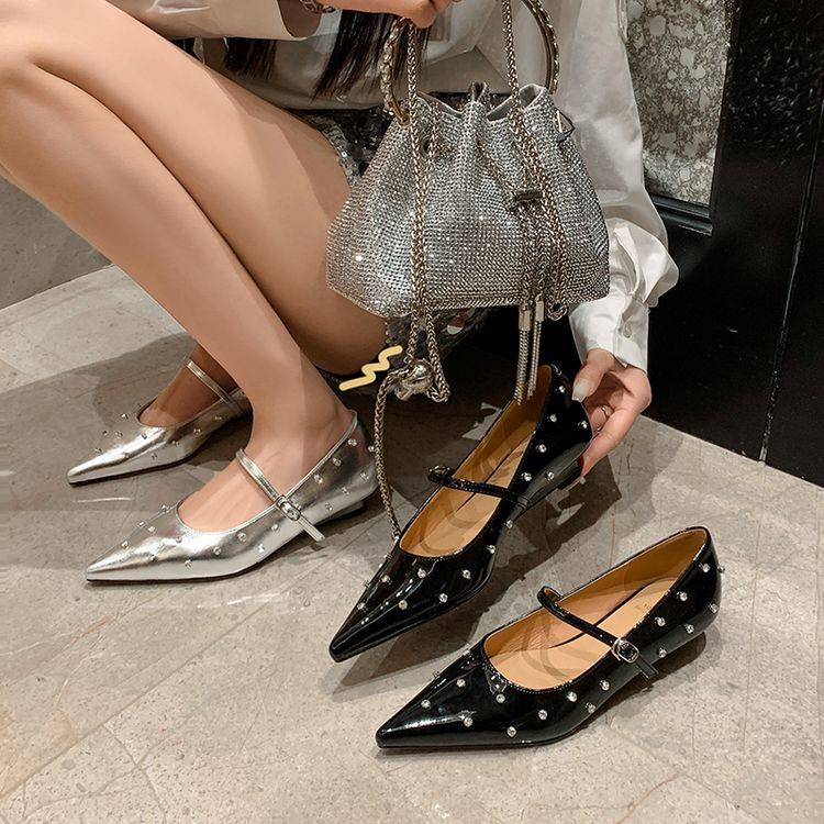 银色牛皮低跟法式气质配裙子尖头玛丽珍坡跟单鞋女小香风小皮鞋子,女鞋,玛丽珍鞋,淘宝优惠券,粉丝福利购,淘宝优惠卷