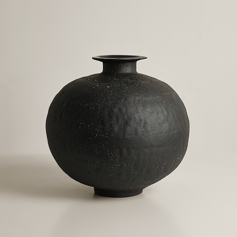 日式居家黑色陶瓷装饰摆件