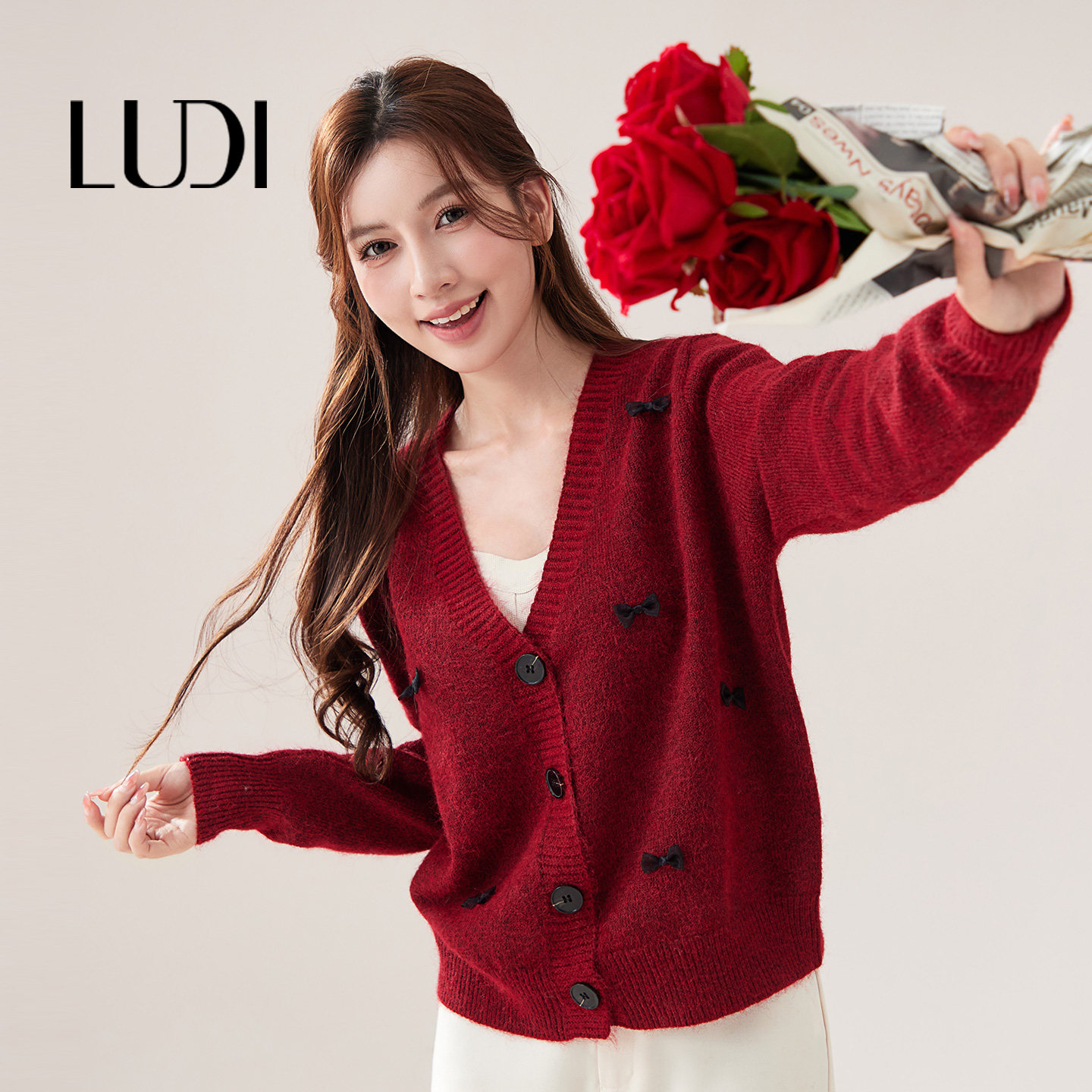 露迪尚品秋冬毛衣外套针织开衫红色含羊毛LDF257151,女装/女士精品,毛衣,淘宝优惠券,粉丝福利购,淘宝优惠卷