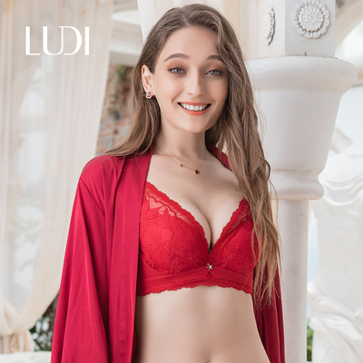 露迪尚品性感有钢舒适聚拢文胸