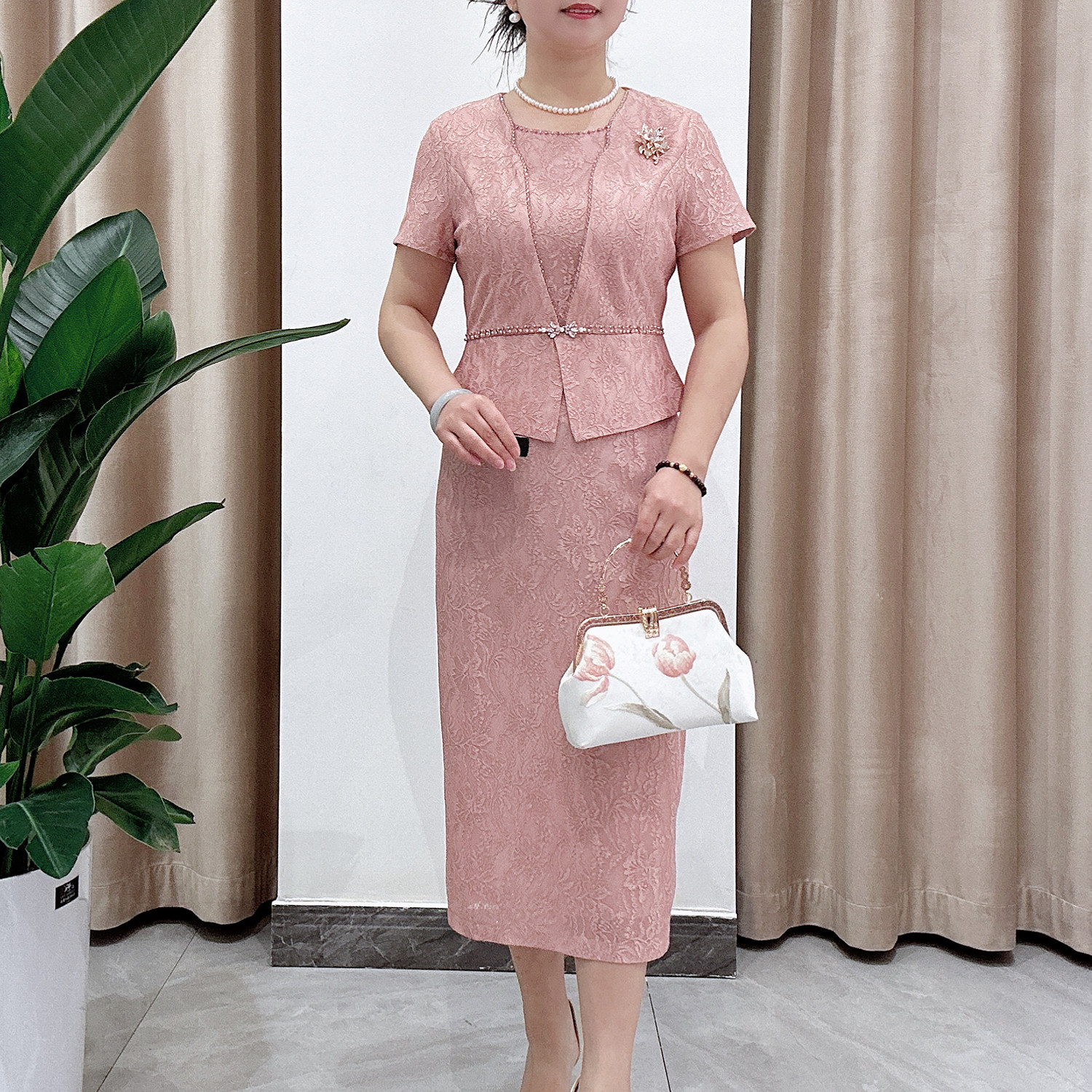 专柜秀丽华服2026春夏妈妈装气质假两件中老年喜婆婆婚宴装礼服