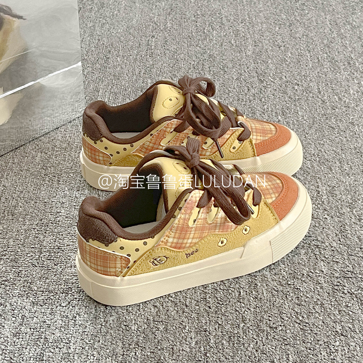 鲁鲁蛋 复古休闲板鞋女款2025新款春秋厚底小白鞋百搭小众面包鞋