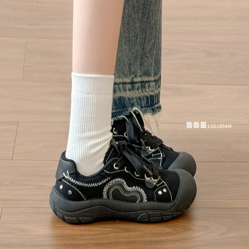 鲁鲁蛋丑萌厚底帆布面包鞋女款