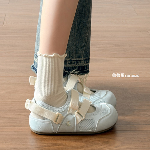 鲁鲁蛋 魔术贴小白鞋子女款2026新款夏季平底玛丽珍鞋百搭休闲鞋