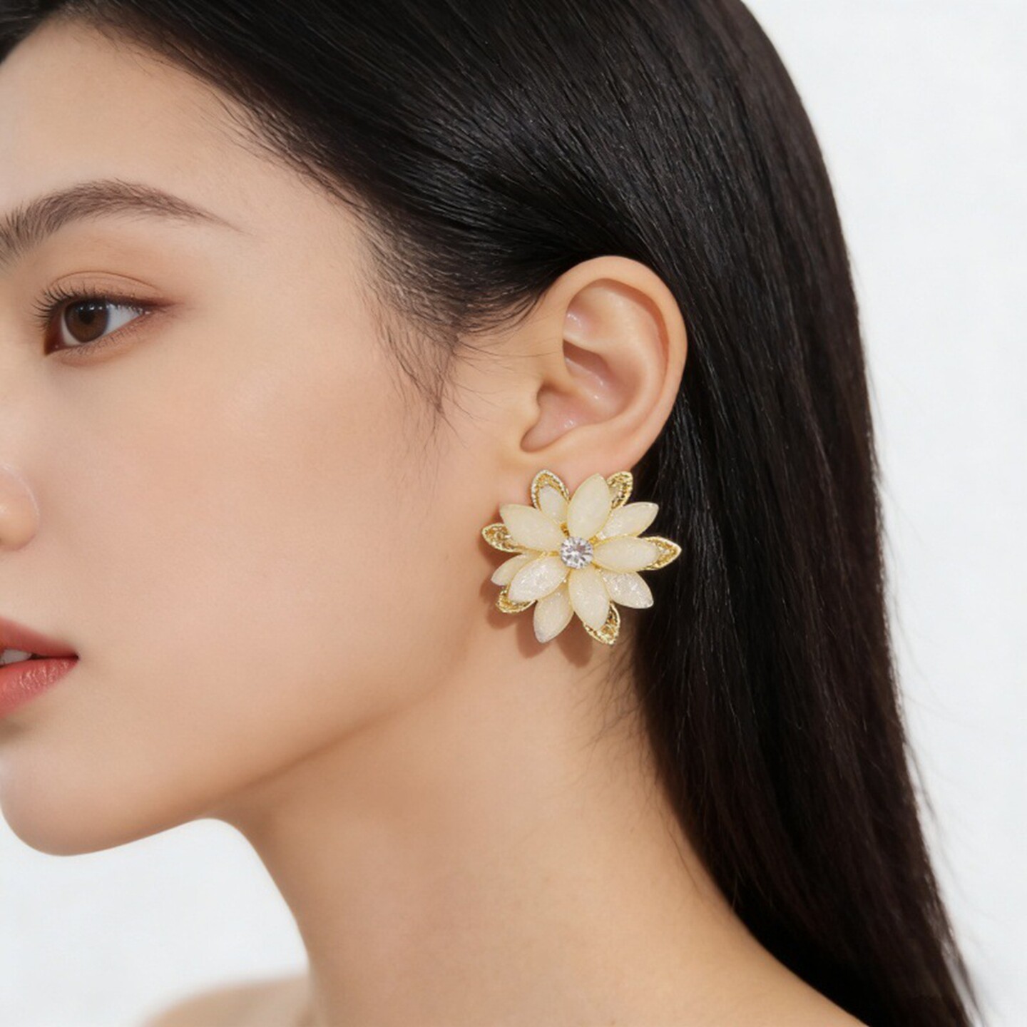 法式立体花朵耳饰女奢华气质镶钻猫眼石耳环防过敏百搭设计感耳钉