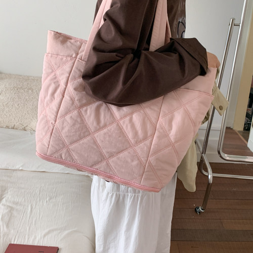 粉色菱格托特包女大容量