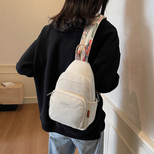 2026春夏新款 轻便登山小背包多功能单肩包斜挎包双肩包女休闲胸包