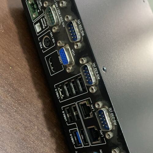议价研华AIMC-2000J工控机J1900处理器接口丰富：可维修