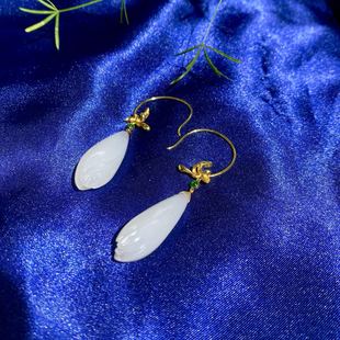 天然和田玉白玉玉兰花耳坠18k金镶嵌百搭送礼佳品