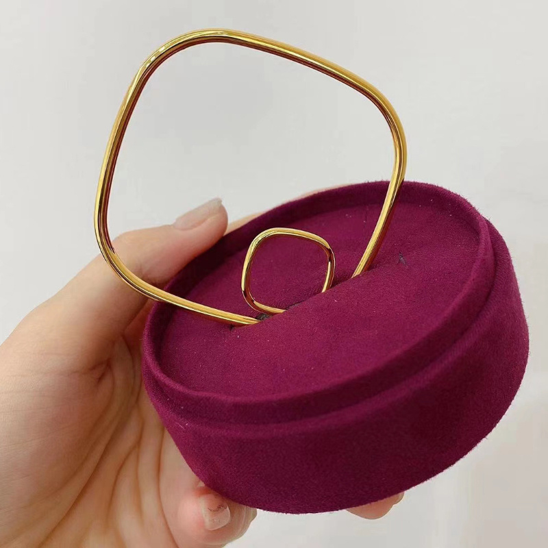 小方光面几何形手镯正品3d硬金
