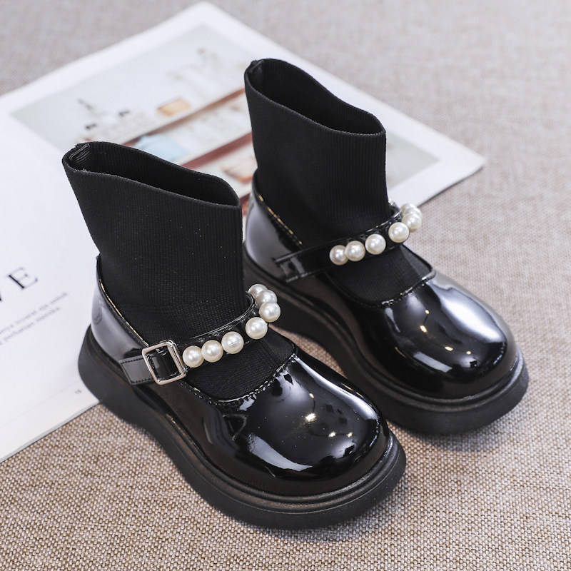 女童短靴2021新款秋季儿童黑色小皮鞋软底小女孩洋气公主鞋袜子靴