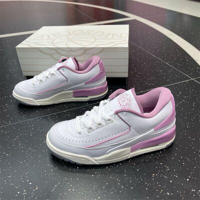 NIKE/耐克女鞋 Air Jordan 2舒适时尚百搭缓震篮球鞋FZ4122-105