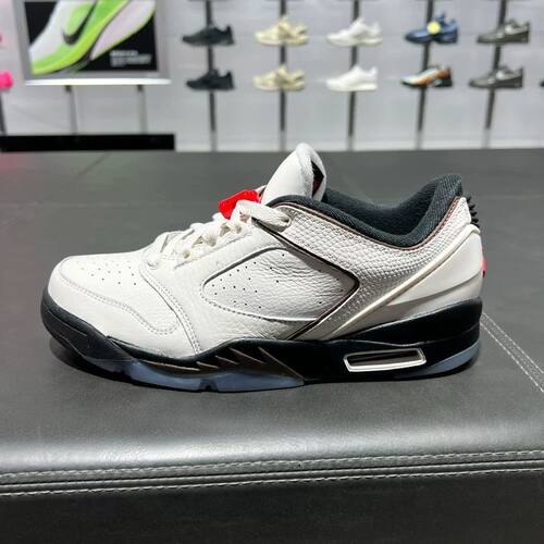 NIKE耐克男鞋运动鞋JORDAN SIXTY PLUS灰白复古篮球鞋IH2047-005