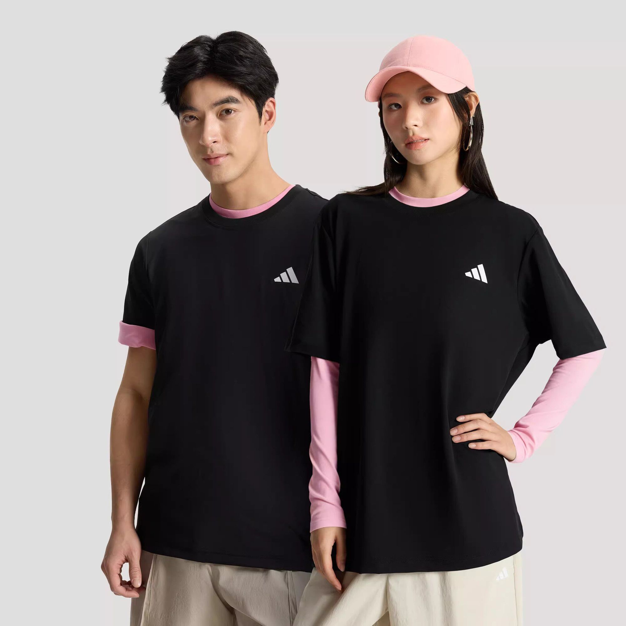 Adidas阿迪达斯正品2026夏季新款男女短袖休闲百搭黑色T恤KU6400