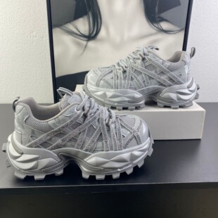 厚底轻便防滑老爹鞋女2026新款春款女款鞋子女爆款软底不累脚百搭