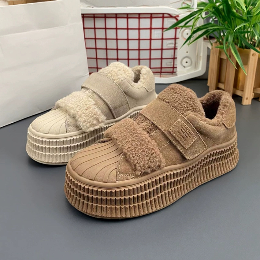 2025冬款真皮女鞋圆头魔术贴贝壳头厚底休闲毛毛板鞋小白鞋女棉鞋