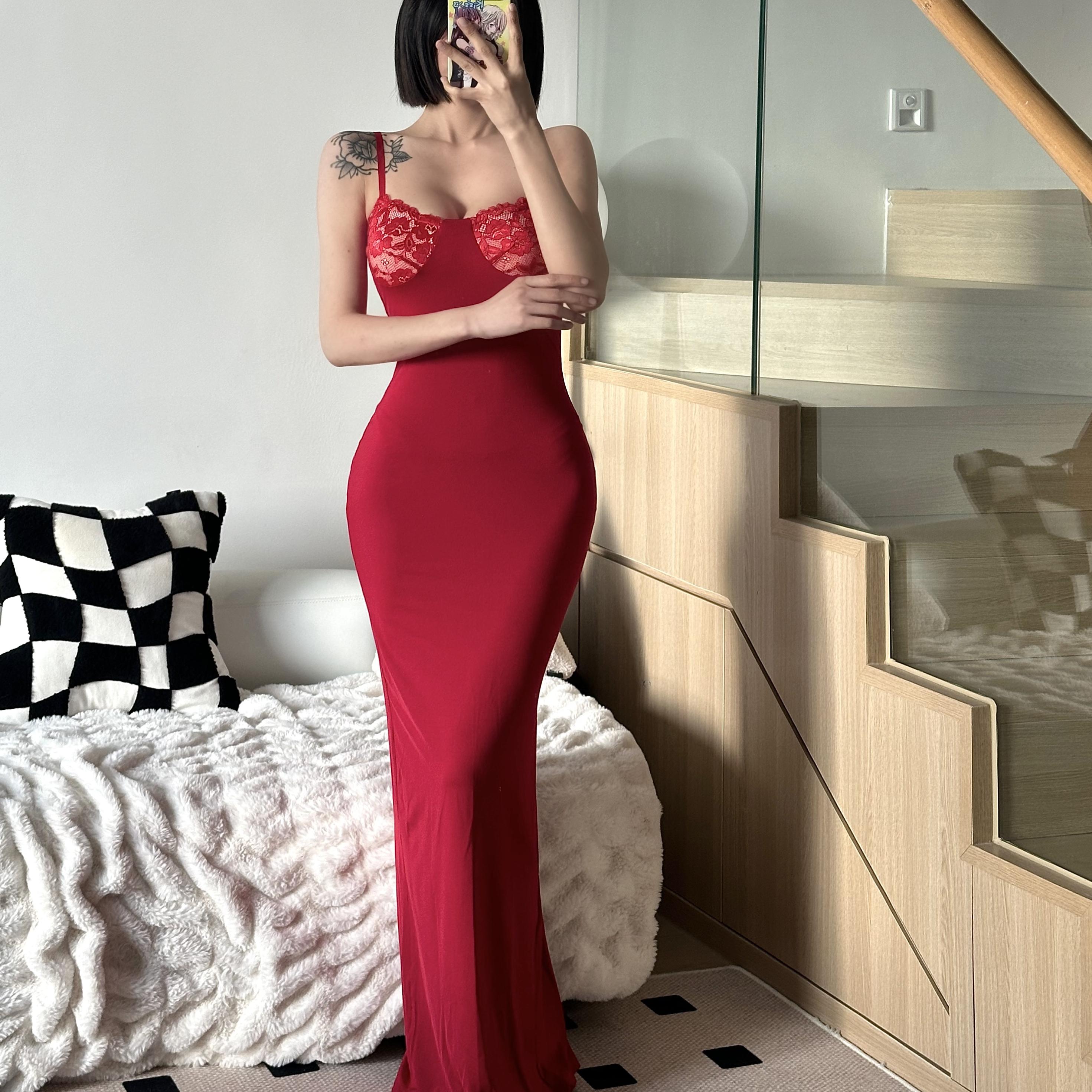 御姐风skims蕾丝鱼尾长裙显身材