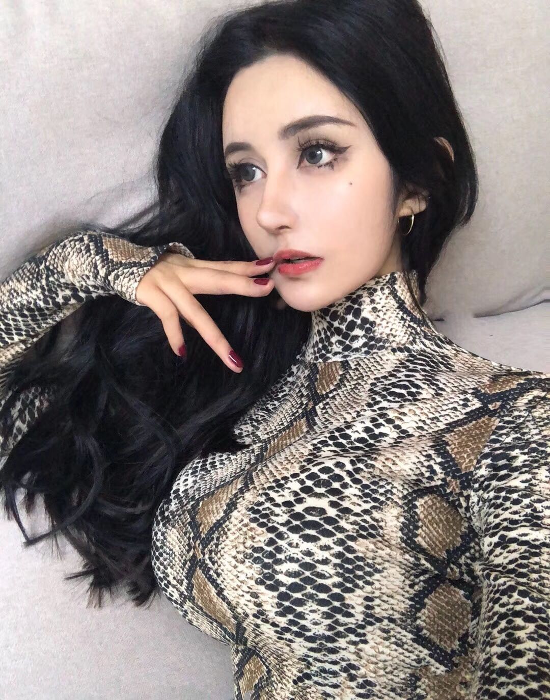 ins性感蛇纹高领长袖连体上衣