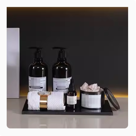 卫生间样板间软装摆件小组合置物架装饰品香薰托盘浴袍道具组合一