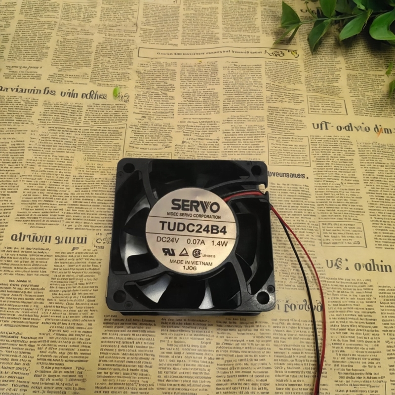 进口风扇TUDC24B4 DC24V 0.07A 1.4W 原装日本SERVO精工6025