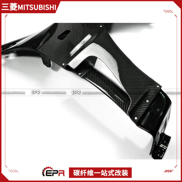 三菱EVO8改装件侧小板叶子板小片