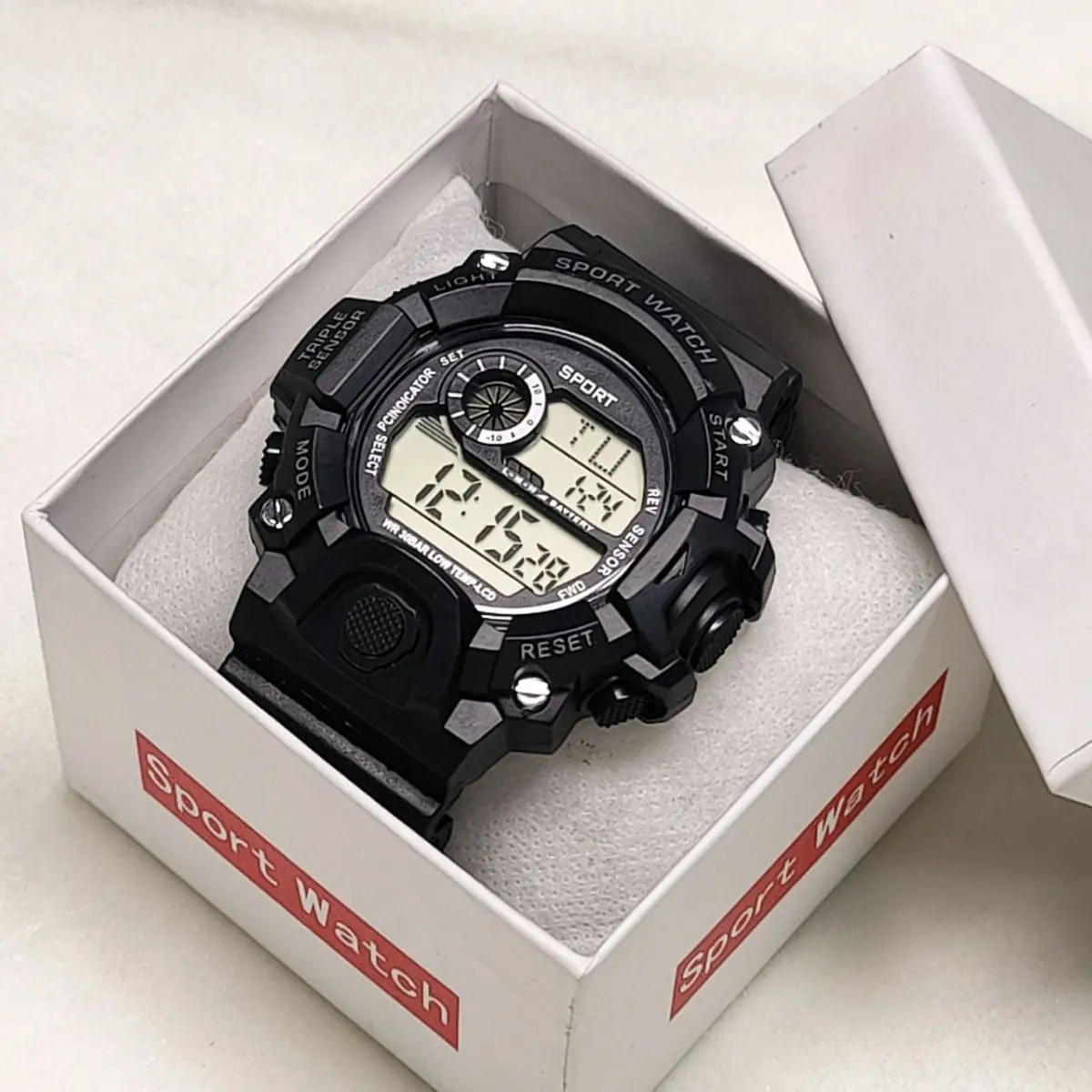 多功能运动手表男电子表初中生