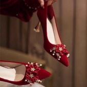 女2025新款 不累脚秀禾婚纱两穿婚鞋 新娘鞋 红色高跟鞋 订婚孕妇单鞋