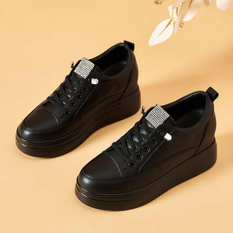 黑色内增高女鞋2025爆款新款小个子松糕鞋轻便厚底８CM百搭小黑鞋