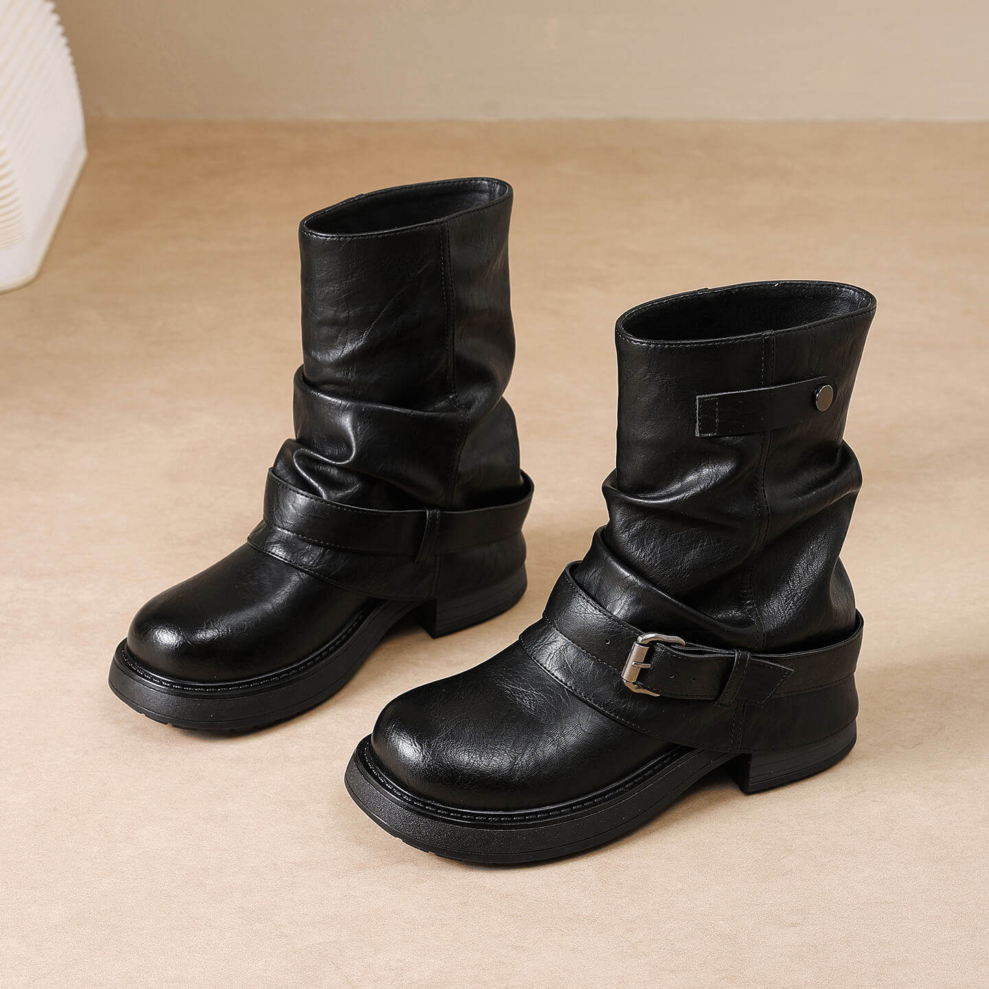 机车靴堆堆靴女2025秋季新款真皮西部牛仔靴中筒褶皱骑士短靴