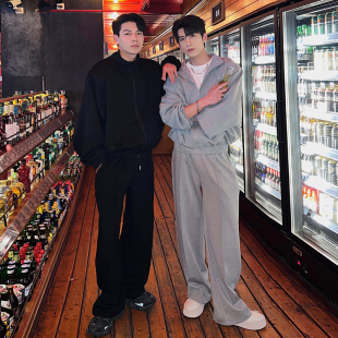 运动休闲盐系男友风穿搭 fit卫衣男套装 Hualun春秋痞帅男装 clean