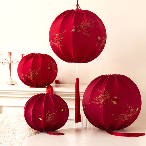 亨勒大红刺绣灯笼新年装饰挂件