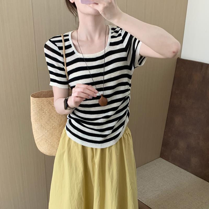 话里简约风黑条纹短袖2025夏季新款韩版小U领T恤百搭休闲气质上衣