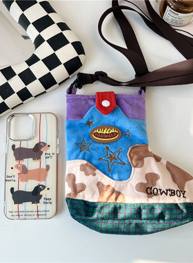 2025新款卡通涂鸦可爱ccd相机包女复古毛绒拍立得相机收纳斜挎包