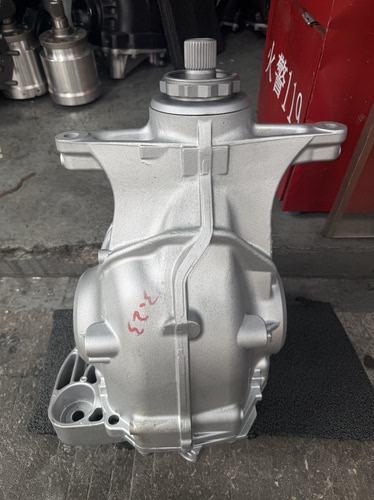 宝马后差速器总成 适合X3X5X6后差速器 E70E71G38后差速器