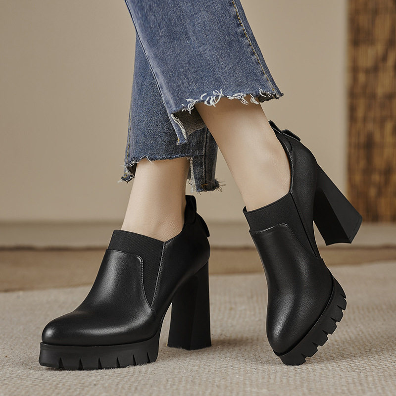 小众设计简约尖头拼接高跟鞋2025秋季新款防水台深口单鞋及裸靴,女鞋,深口单鞋,淘宝优惠券,粉丝福利购,淘宝优惠卷