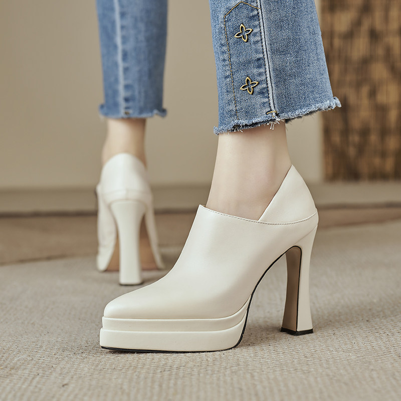 防水台裸靴2026新款单鞋粗跟皮鞋加绒不累脚上班高跟鞋女