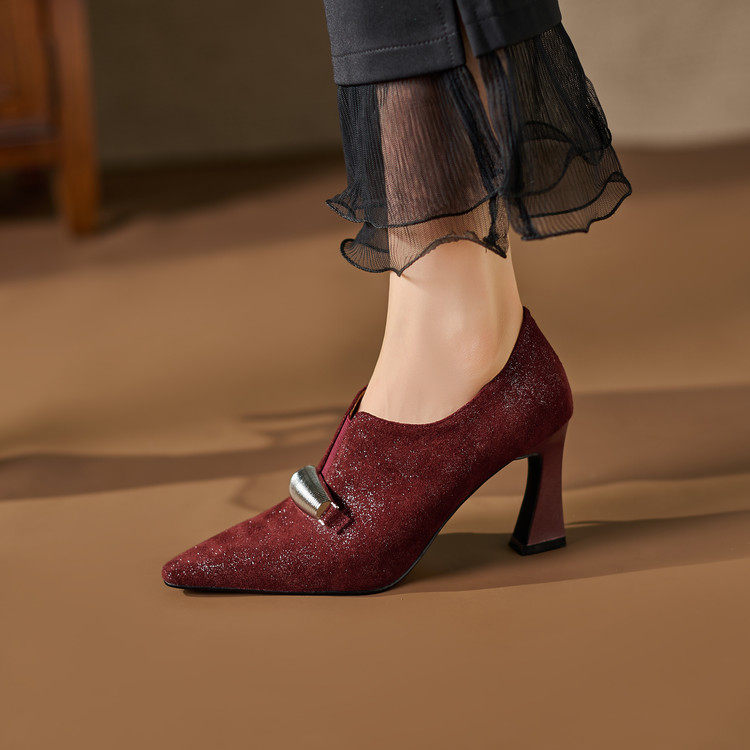 2026春秋季新款尖头真皮粗跟气质设计感小众高跟鞋复古深口单鞋女,女鞋,深口单鞋,淘宝优惠券,粉丝福利购,淘宝优惠卷