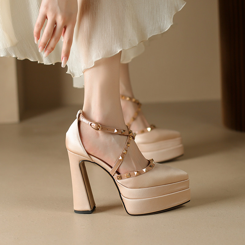 超高跟粗跟尖头女鞋厚底防水台凉鞋铆钉绸缎恨天高走秀女鞋12cm