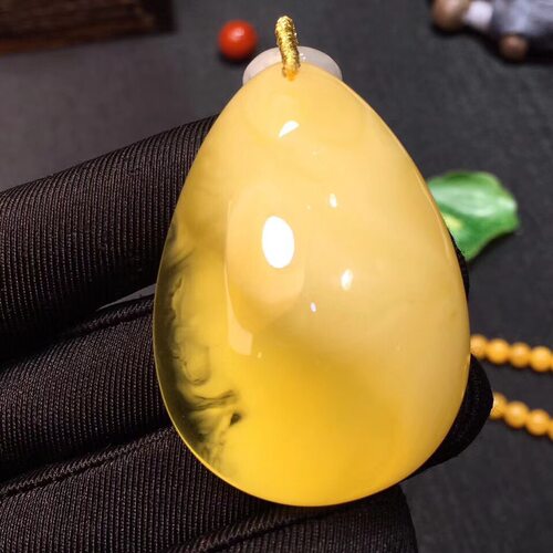 天然原矿蜜蜡全包蜜鸡油黄俄料方牌水滴形蜜蜡原石吊坠