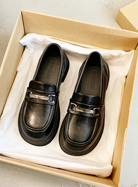 黑色小皮鞋女英伦圆头乐福鞋一脚蹬厚底单鞋2026新款春秋jk工作鞋