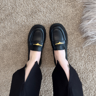 单鞋 透气小皮鞋 2026新款 英伦风黑色工作鞋 子 女一脚蹬春夏乐福鞋